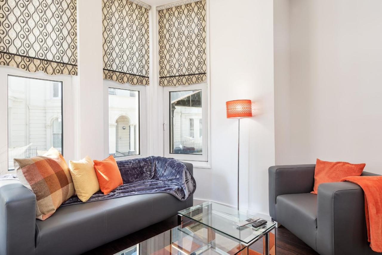 Strathmore House Apartments بلايموث المظهر الخارجي الصورة