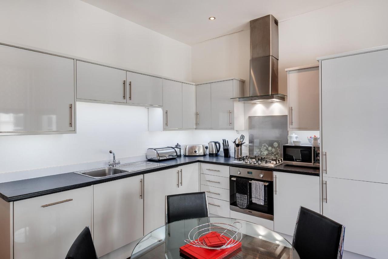 Strathmore House Apartments بلايموث المظهر الخارجي الصورة