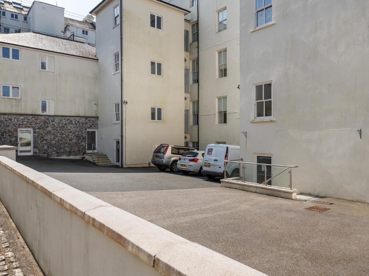 Strathmore House Apartments بلايموث المظهر الخارجي الصورة